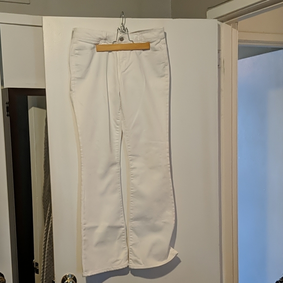 Jeans - Picture 1 of 2